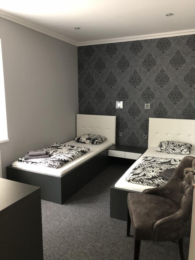 Tardosi Vendégház Miskolc Esterno foto