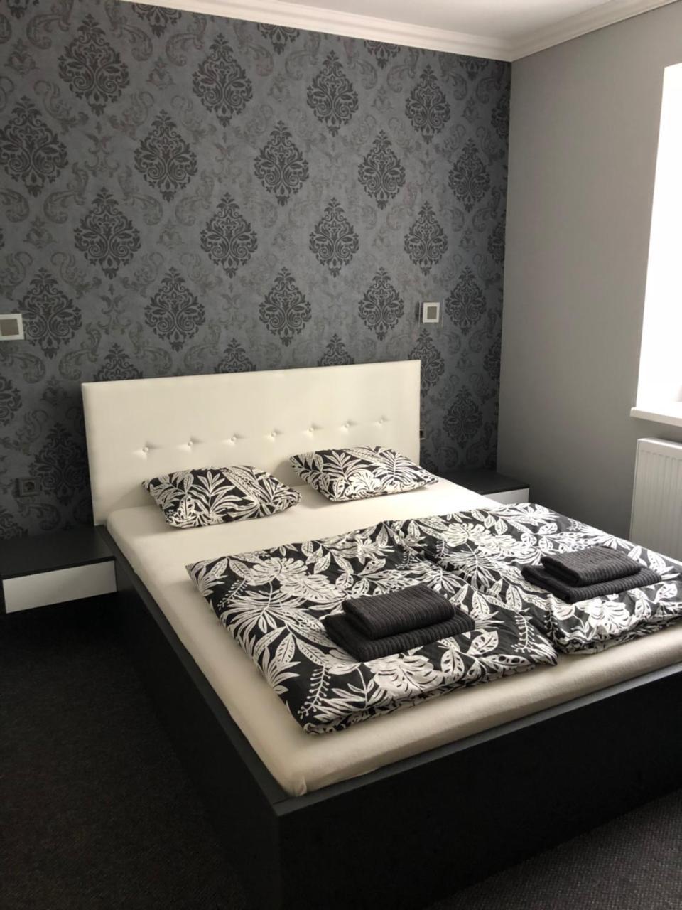Tardosi Vendégház Miskolc Esterno foto